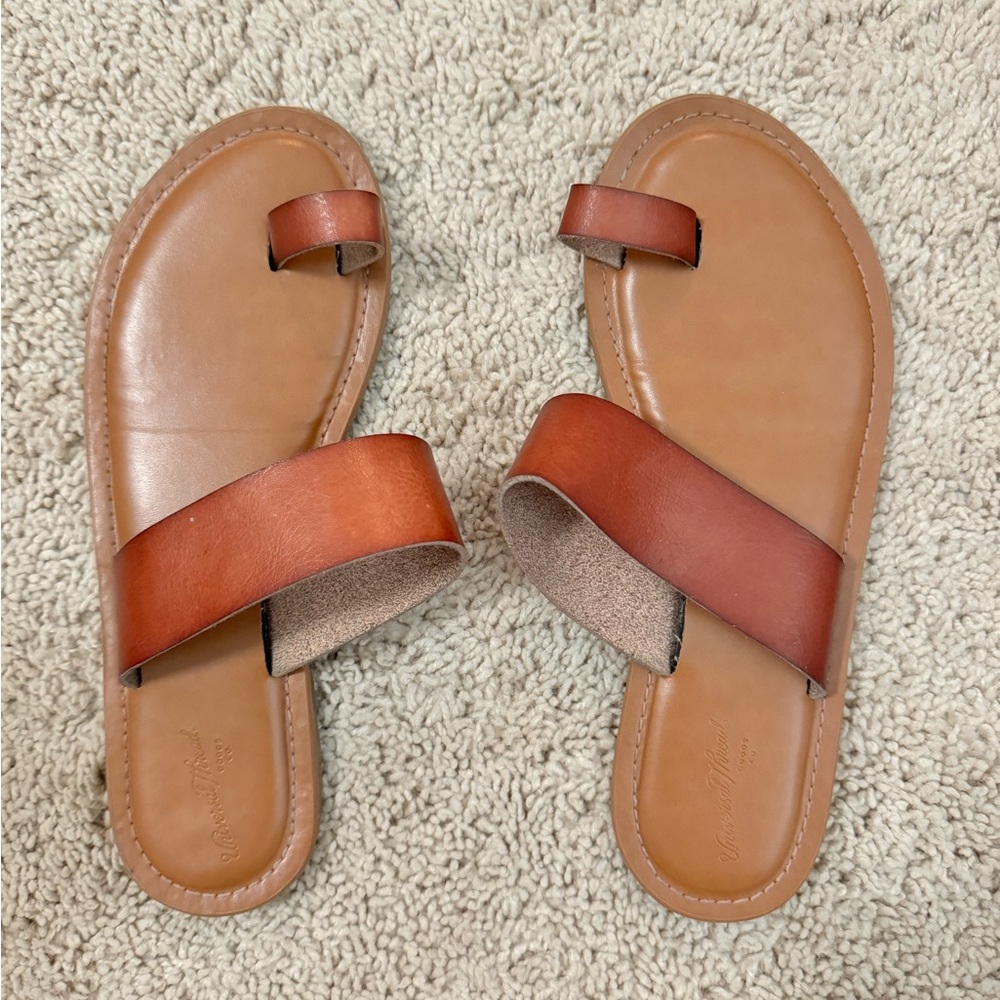 Universal Thread sandals